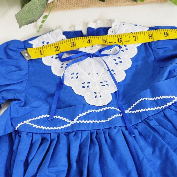 vintaje Blue Dress with White Lace Trim - Picture 5 of 6